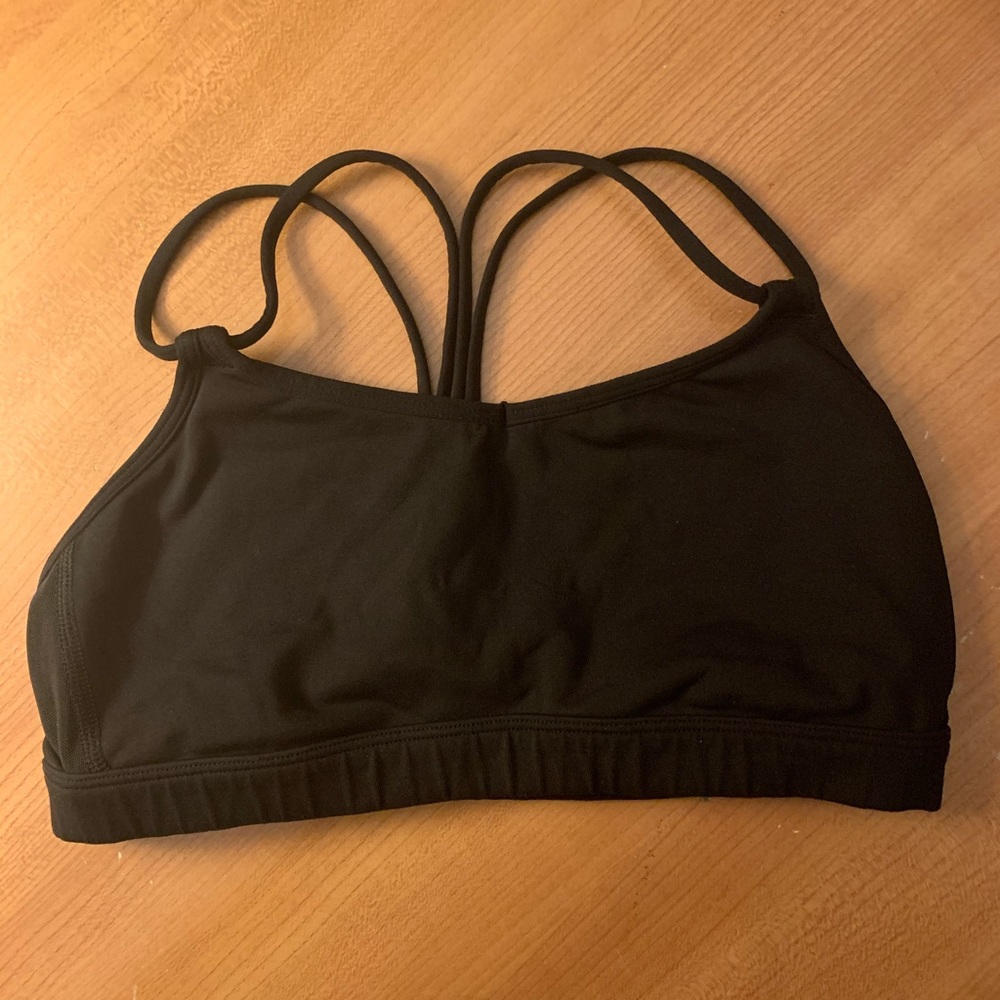 lululemon sports bra